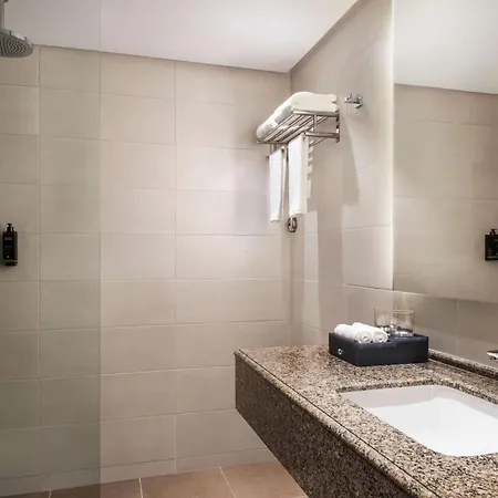 Mercure Mascate Esterno foto